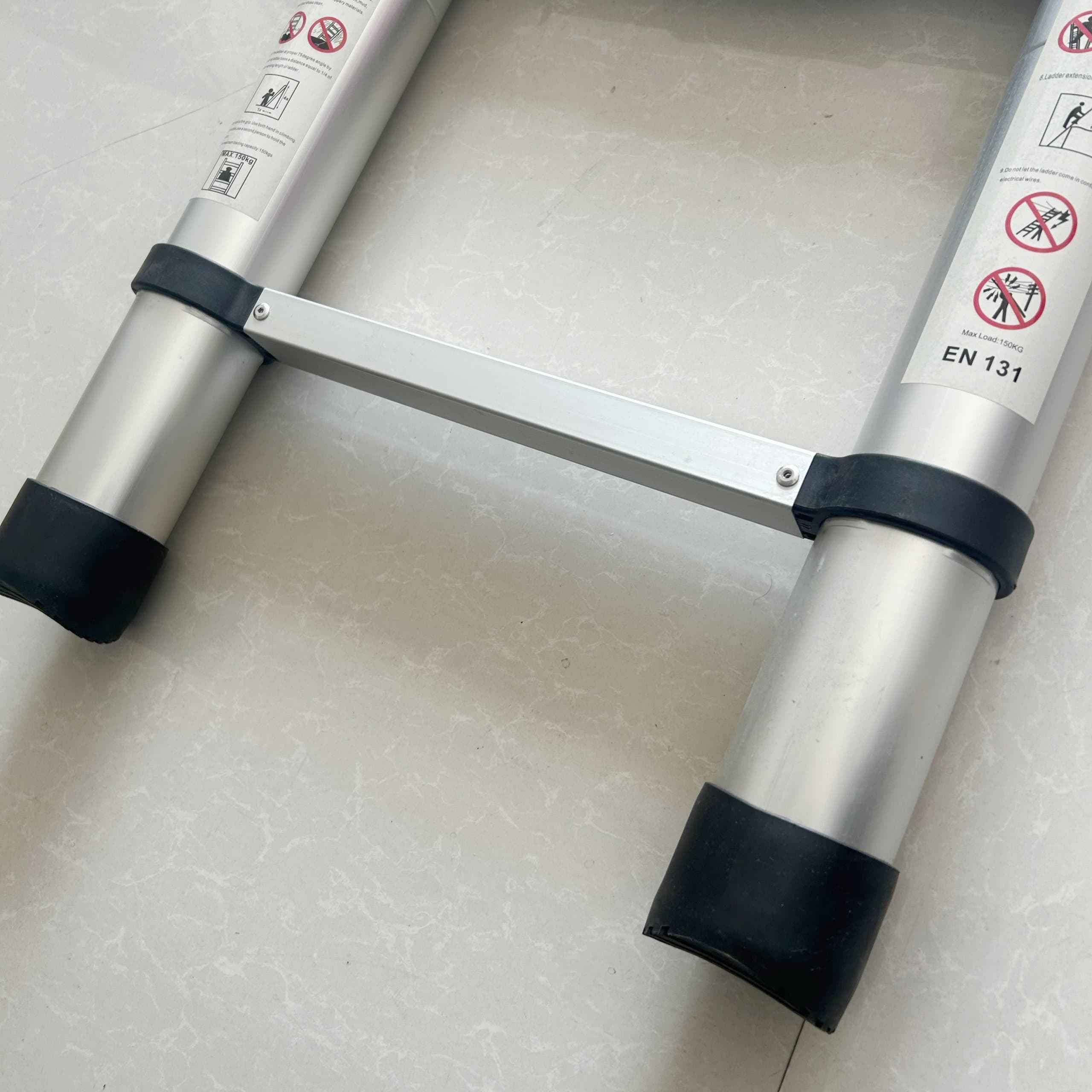 Aluminum Telescopic Extension Ladder, 5m — view 4