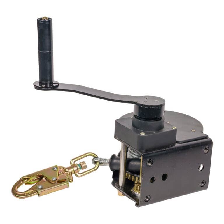 CONFINED SPACE WINCH — view 2